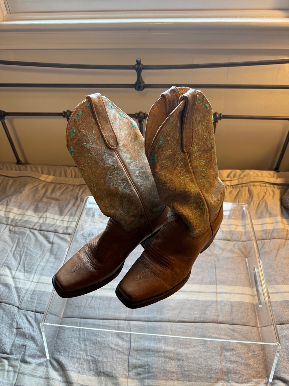 Women's Brown Leather Western Heeled Boots with Turquoise Stitching